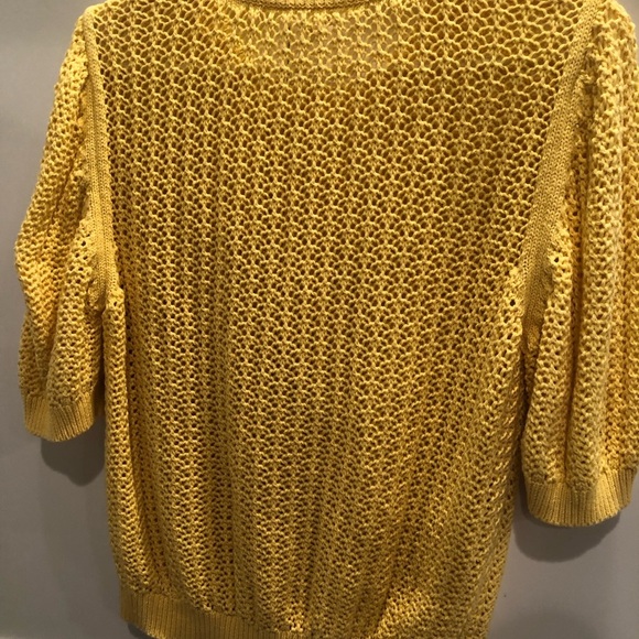 Aaron & Amber Sweater - Butter Yellow Cotton Short Sleeve Sweater-Sz Medium - Picture 4 of 6